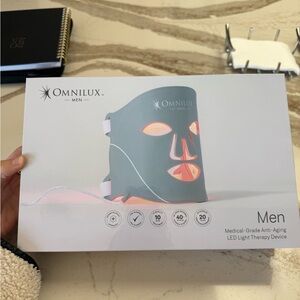 Omnilux Men LED red light therapy mask